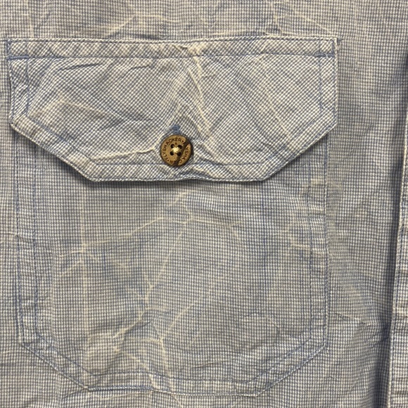 Flyshacker shirt.  Medium.  New with tags. - Picture 4 of 8